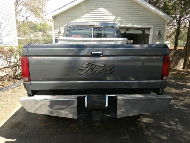 1986 ford f-250 xlt lariat 6.9 idi