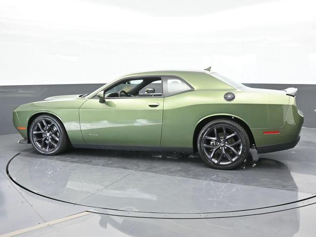 2022 dodge challenger gt