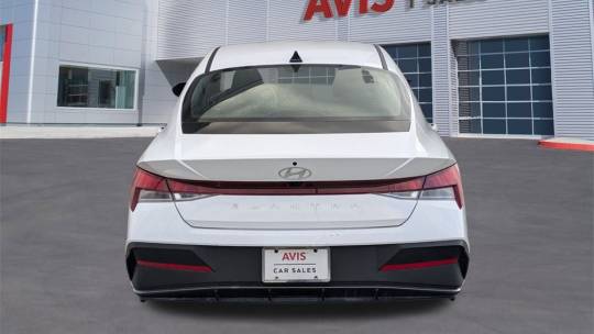 2024 Hyundai Elantra