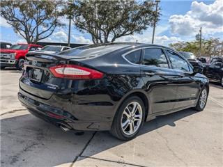 2016 Ford Fusion hybrid titanium