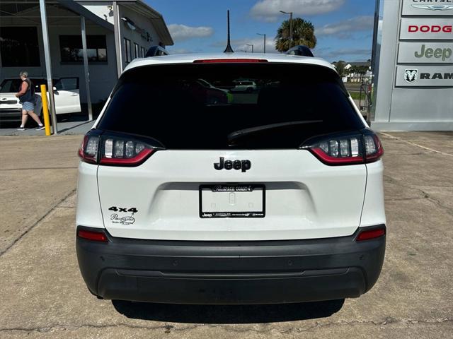 2023 jeep cherokee altitude