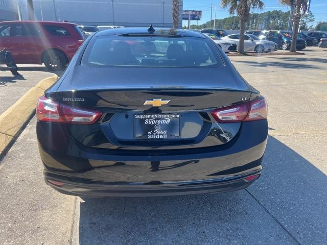 2022 chevrolet malibu lt