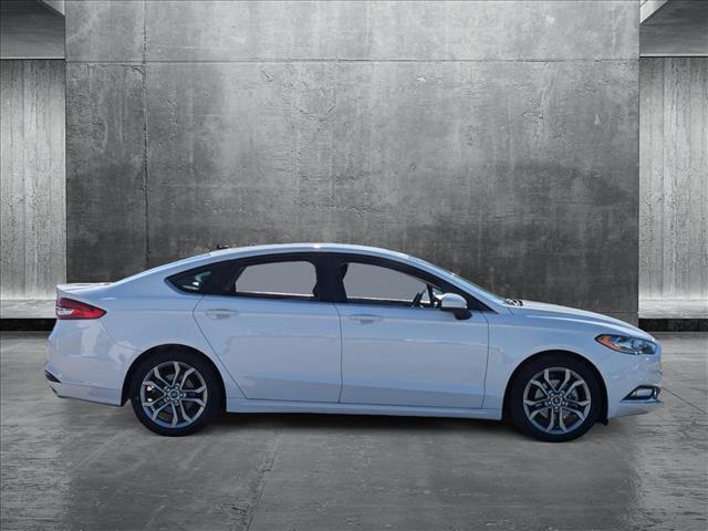 2017 ford fusion se