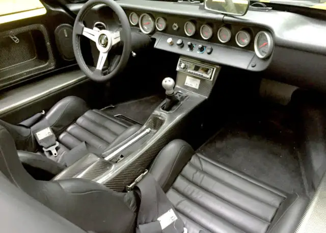 ford gt40 replica, full carbon fiber body work and interior, ac, and stereo!!