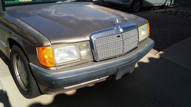 1989 mercedes 190 e low reserve!
