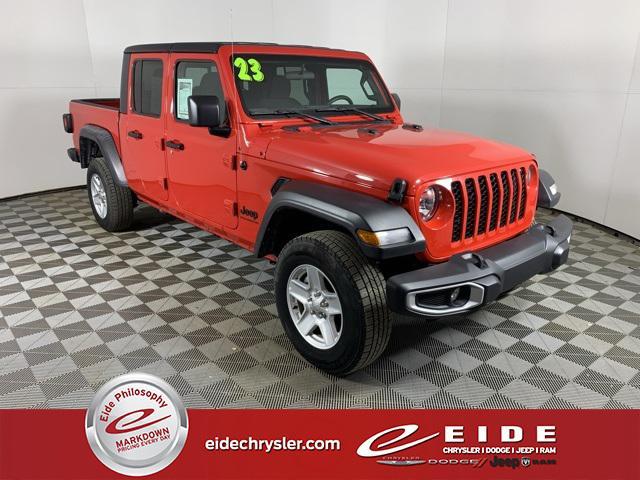 2023 jeep gladiator sport s