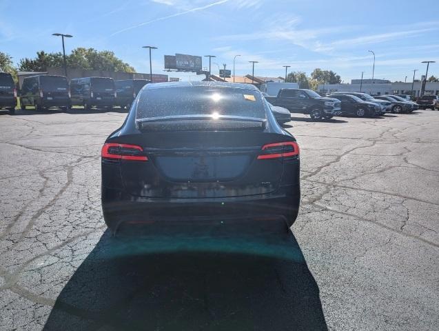 2022 tesla model x plaid