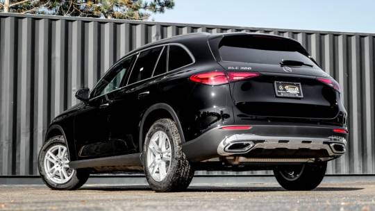 2025 Mercedes-Benz GLC