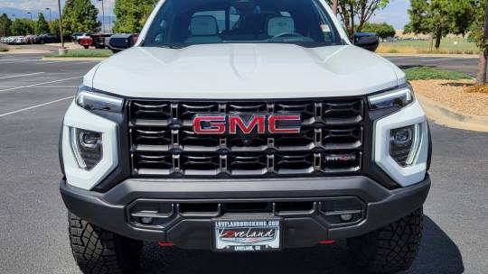 2024 GMC Canyon