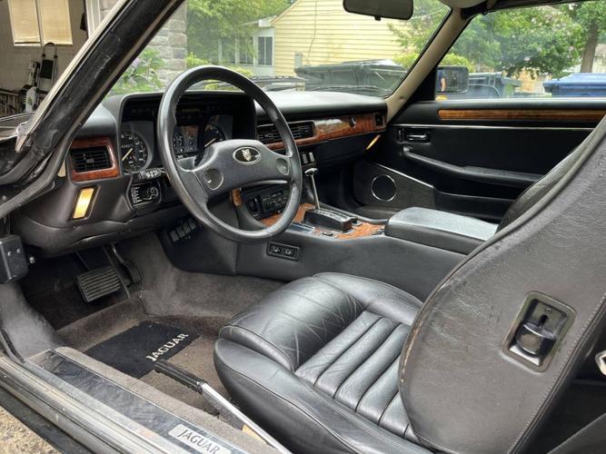one-owner 1989 jaguar xjs v12 convertible in baederwood, pennsylvania