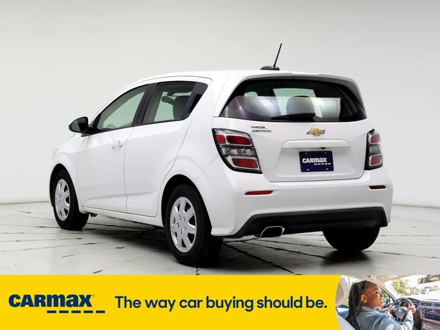 2017 chevrolet sonic lt