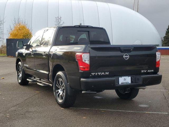 2024 nissan titan sv