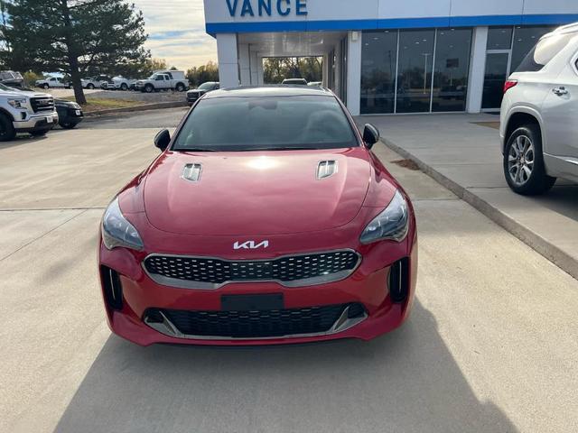 2023 kia stinger gt2