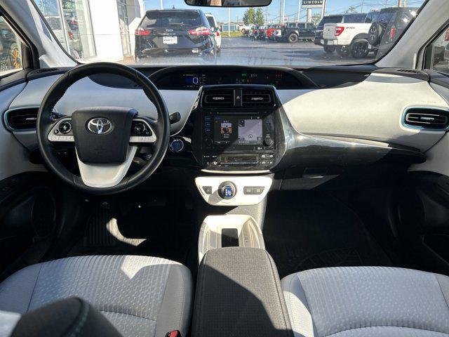 2018 toyota prius three