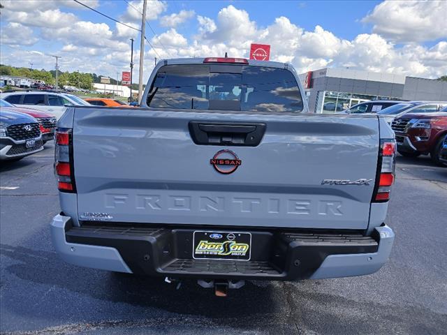 2023 nissan frontier pro-4x