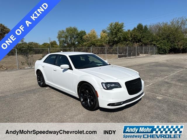 2021 chrysler 300 s