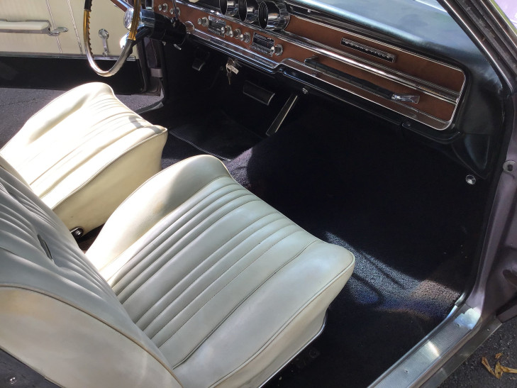 pontiac bonneville