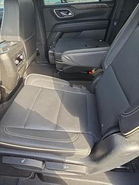 2023 chevrolet suburban