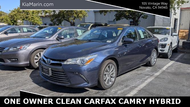 used 2017 toyota camry hybrid xle