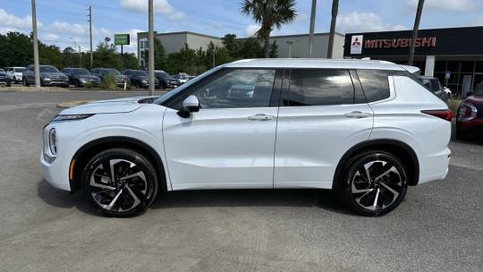 2024 Mitsubishi Outlander