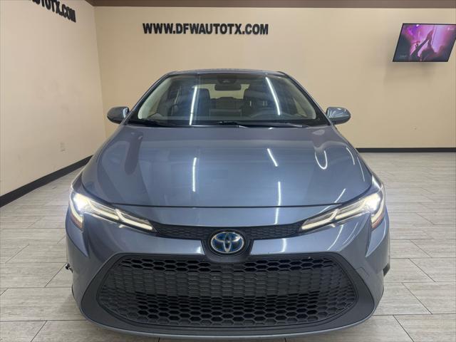 2020 toyota corolla hybrid le