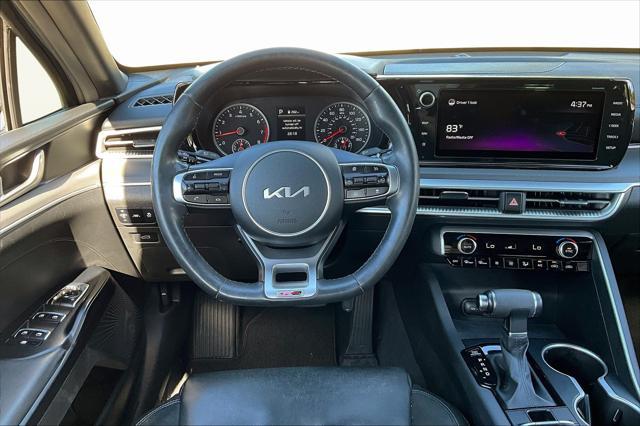2022 kia k5 gt-line