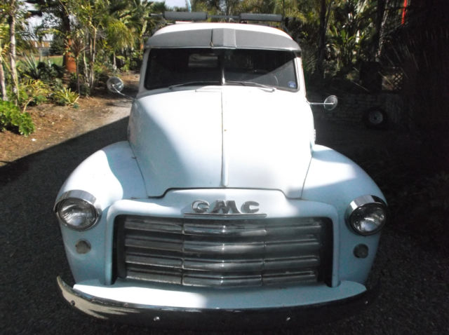 1953 gmc custom suburban