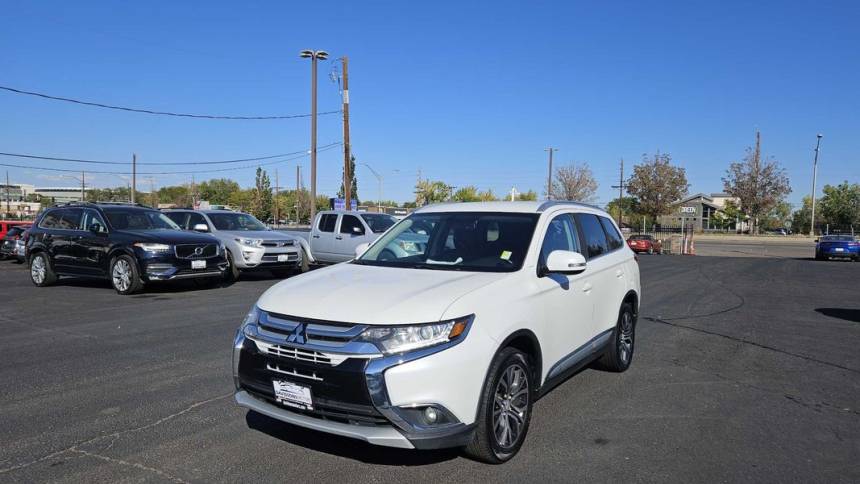2017 mitsubishi outlander se