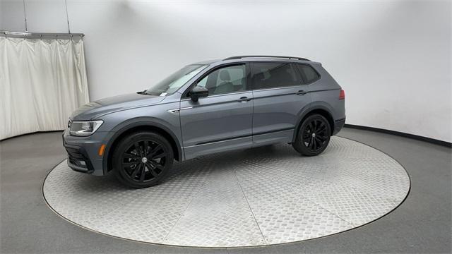 2021 volkswagen tiguan 2.0t se r-line black