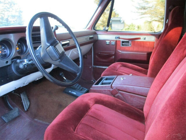 1988 chevrolet blazer silverado k5 floor shift 4wd 107k miles 33'' tires & rims