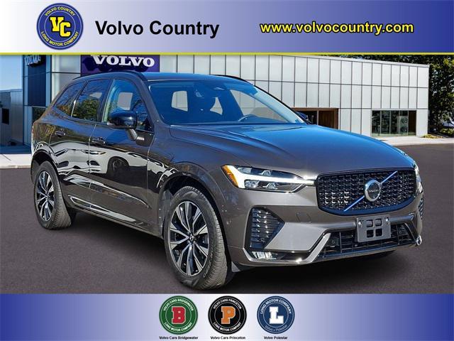 2024 volvo xc60 b5 plus dark theme