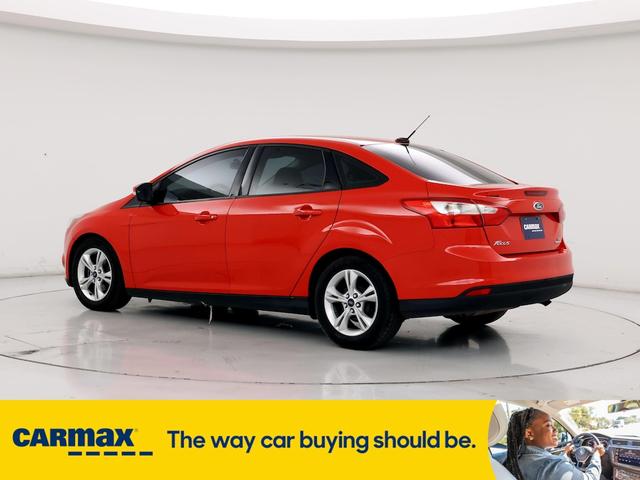 2014 ford focus se