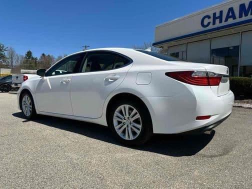 2014 lexus es 350 base in mansfield center, connecticut