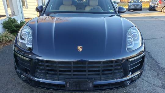 2017 Porsche Macan