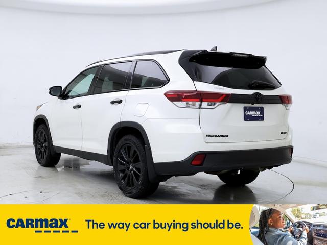 2019 toyota highlander se