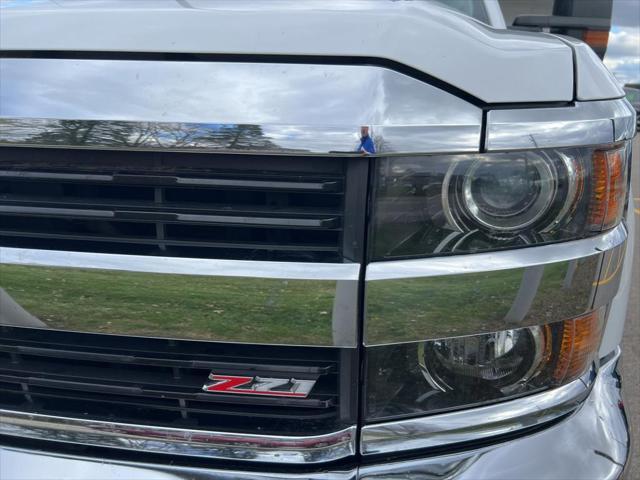 2017 chevrolet silverado 2500 lt