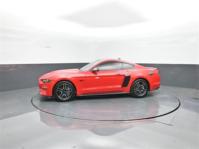 2022 ford mustang gt