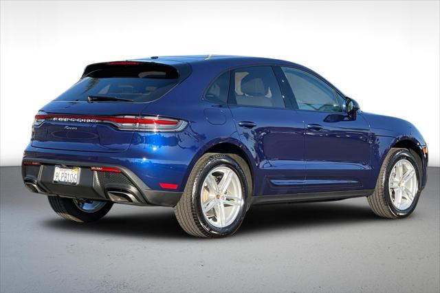 2024 porsche macan base