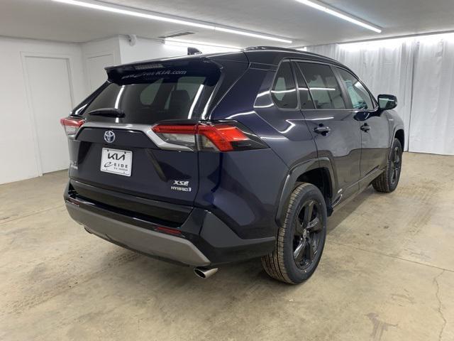 2021 toyota rav4 hybrid se