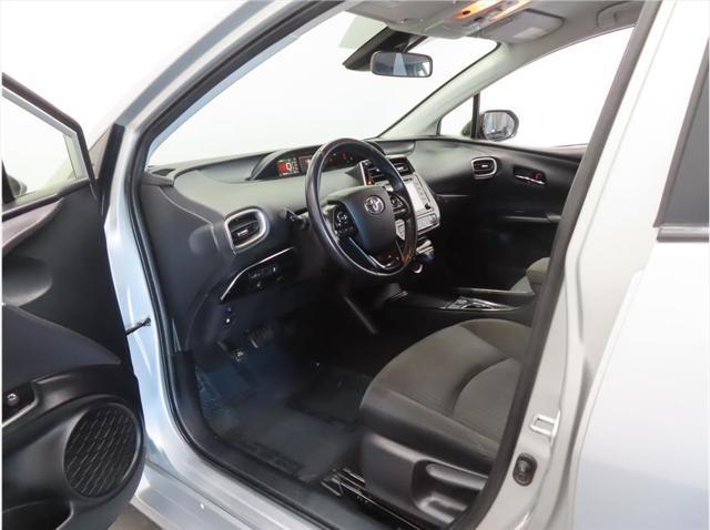 2022 toyota prius prime limited