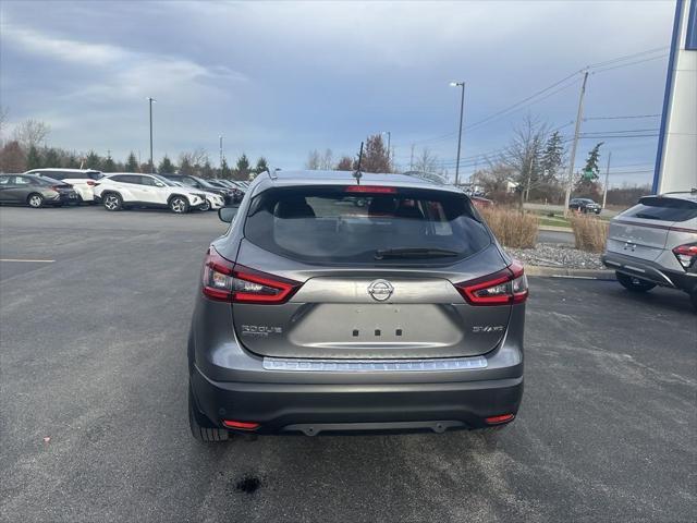 2021 nissan rogue sport sv