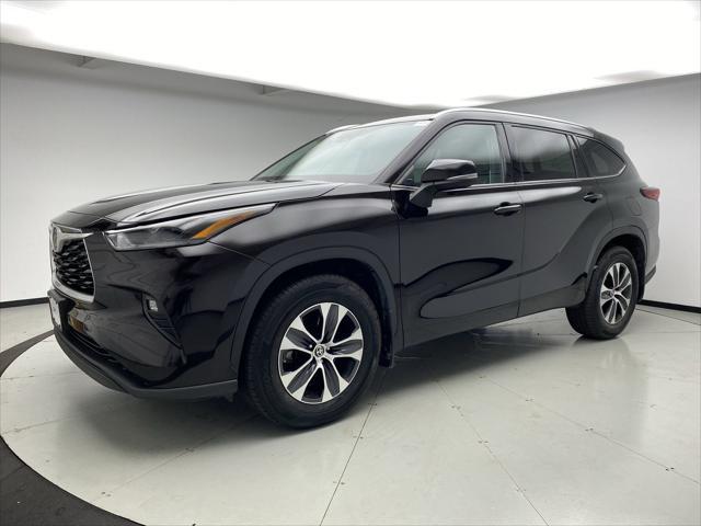 2021 toyota highlander xle