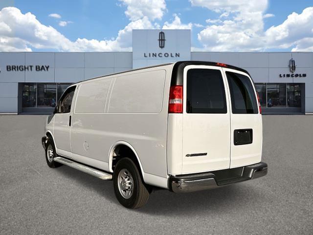 2022 chevrolet express 2500 work van