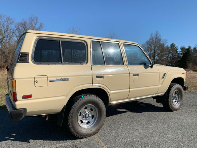 1984 toyota land cruiser fj60 rust free rare rear window sliders clean carfax