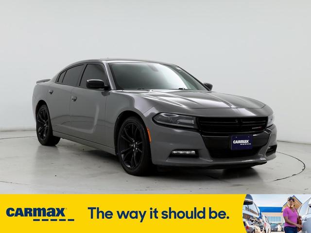 2017 dodge charger sxt