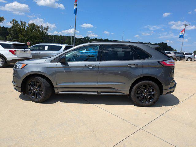 2022 ford edge se