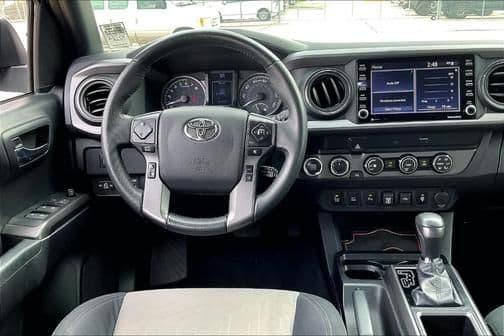 2020 toyota tacoma in northbrook, illinois