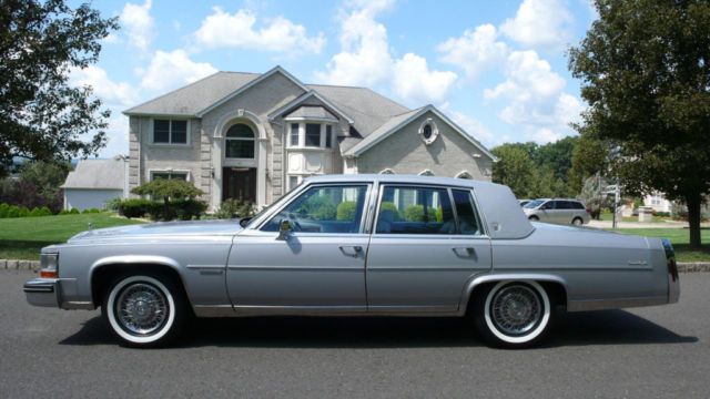 1982 cadillac fleetwood brougham only 6,424 miles the best! like new!