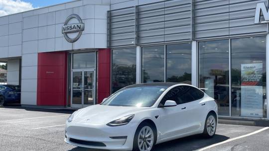 2021 Tesla Model 3 standard range plus