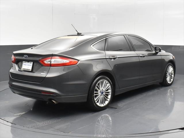 2015 ford fusion se